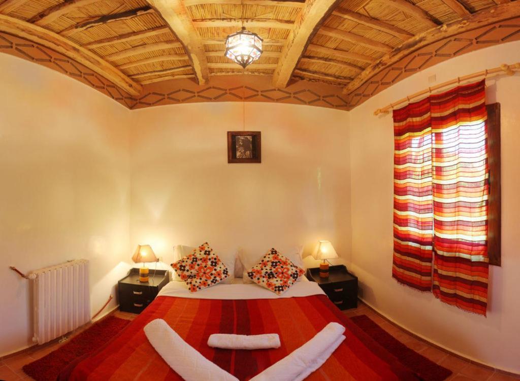 Riad Des Vieilles Charrues Boumalne Dades Экстерьер фото